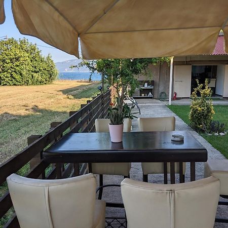 Nafpaktos beach Apartment Exterior foto